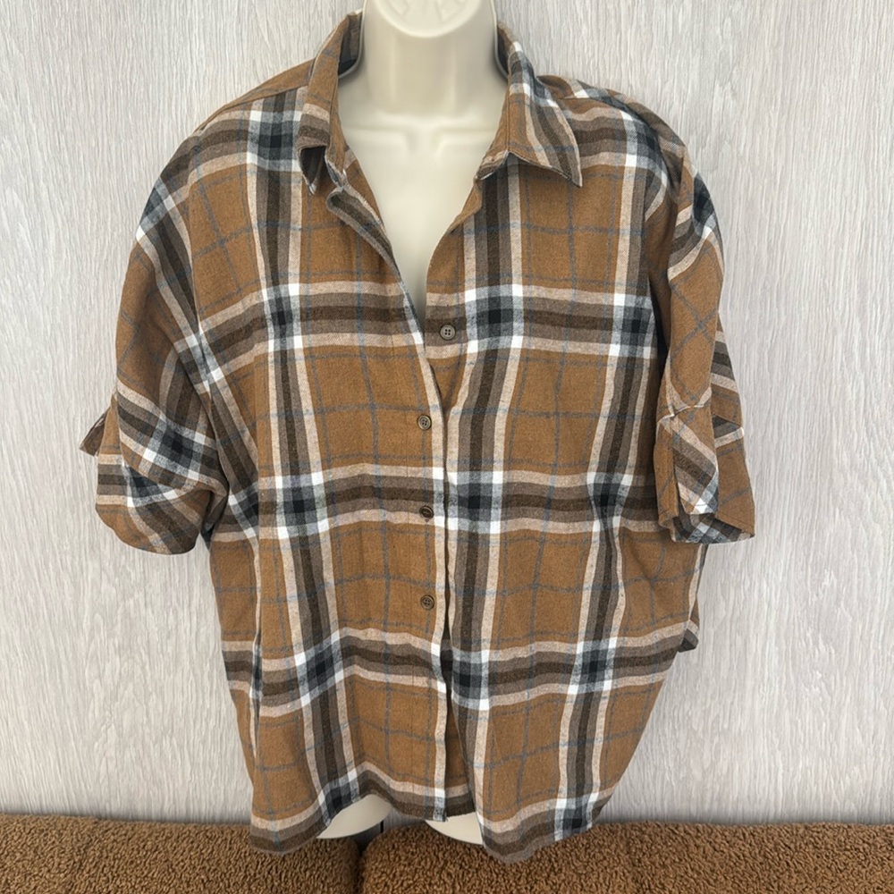 Entero Brand Plaid Shirt